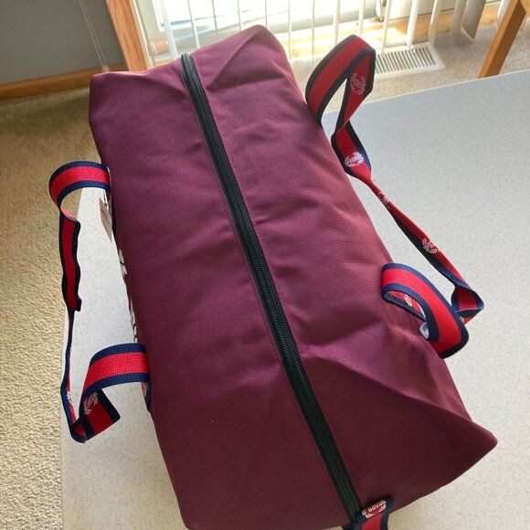 Victoria's Secret PINK Burgundy Logo Duffle Weekender Bag. NWT - Picture 9 of 16